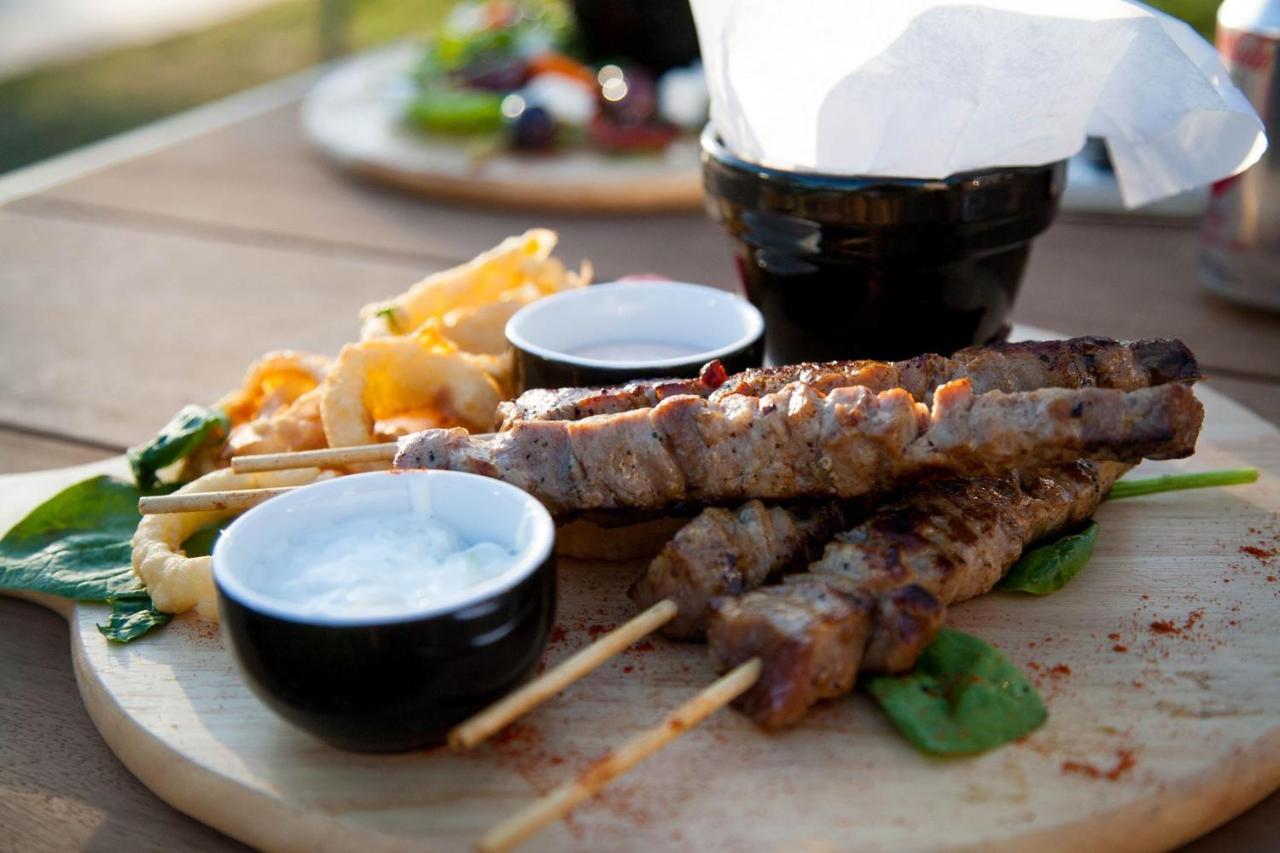 Buca Beachclub Resort (Adults Only) Месіні Екстер'єр фото